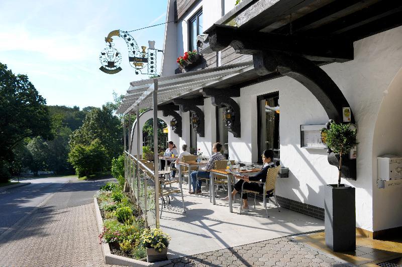 Hotel Bergschloesschen Simmern Exterior photo